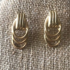 Vintage Gold tone earrings